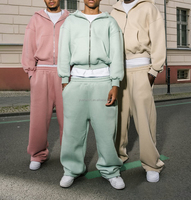Ensemble de survêtement baggy vierge Custom Essentials Jogging Pantalon de survêtement évasé Ensemble de pantalons de survêtement et sweat à capuche Fabricant de survêtements pour hommes
