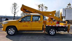 Camión plataforma elevadora telescópica Foton de 12 metros con cesta aislada para reparaciones de emergencia eléctricas - Product Image 5
