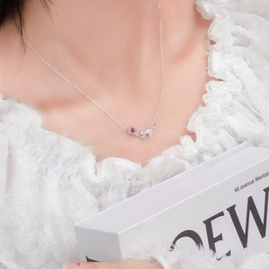 Collar de plata de ley S925 con acabado cepillado al por mayor, con varita mágica en forma de gato incrustada con adornos de cristal de granate y topacio - Product Image 4