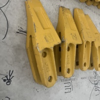 Gigi Bucket Loader Xc m g Cocok untuk Berbagai Ukuran, Dapat Disesuaikan; Gigi Bucket Sisi Kiri. 250200264. XcmG300K/300G/440F