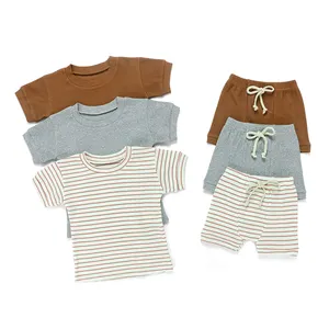 Groothandel Fabriek Zomer Casual Ventileer Zachte Streep O-hals Korte Mouw Elastische Taille Baby Jongen Kleding Set