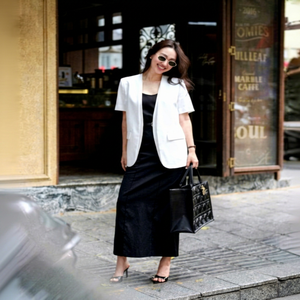 Blazer en laine tissée moderne pour femme, à manches courtes, ouvert sur le devant, coupe ajustée, idéal pour le bureau et les trajets quotidiens, vente en gros - Product Image 1