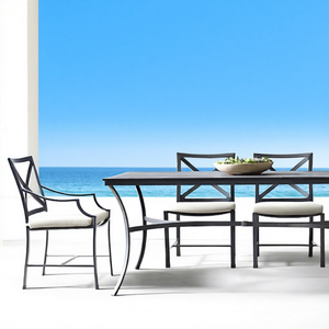 Ensemble de table et de chaises de salle à manger d'extérieur au design moderne, en aluminium forgé antirouille, pour entrepôt et hôtel - Product Image 1