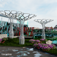 Sculpture d'arbre LED à changement de couleur Vincentaa, sculpture lumineuse géométrique en métal pour les festivals et les paysages urbains