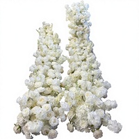 IFG Grosir Modern Berkualitas Tinggi 10 kaki Rangkaian Bunga Mawar Sutra Warna Gading dan Bunga Sakura untuk Dekorasi Meja Pernikahan
