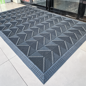 Alfombra impermeable Alfombra Enclavamiento Entrada al aire libre Felpudo Modular Bobina Alfombra de <span class=keywords><strong>suelo</strong></span> con agujeros de drenaje - Product Image 5