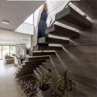 Escalier intérieur droit flottant personnalisable Conception de contremarche ouverte Escalier mural en métal peu encombrant avec options de finition