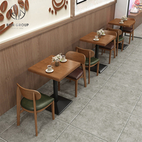 Ensemble Complet de Table et Chaises Carrées en Bois Stratifié Chêne Moderne pour Restaurant Commercial, Café et Salon de Thé Personnalisé de Chine