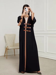 عباءة نسائية أنيقة جديدة من نوشا بتصميم عصري للشرق الأوسط ودبي، فستان طويل بأزرار للارتداء اليومي، حاصل على شهادة CE - Product Image 6