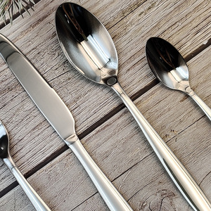 طقم أدوات مائدة لامع 4 من الفولاذ المقاوم للصدأ Juego De Cubiertos مطلي بأدوات مائدة للحفلات للاستخدام في المطاعم والفنادق - Product Image 2