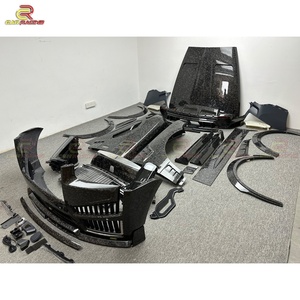 Kit carrosserie MSY Style en carbone forgé complet pour Rolls Royce Cullinan 2025 : Capot, Calandre, Pare-chocs, Jupes latérales, Élargisseurs d'ailes, Diffuseur - Product Image 1