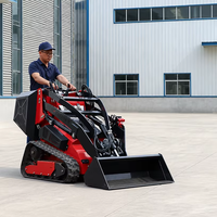 Mini-chargeuse compacte sur chenilles CE EPA 25 CV Moteur Kubota Hydraulique Multi-attaches : Godet, Fourche à palettes, Tarière