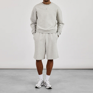 Set da Uomo 2 Pezzi: <span class=keywords><strong>Felpa</strong></span> Oversize <span class=keywords><strong>con</strong></span> Collo Tondo e <span class=keywords><strong>Pantaloncini</strong></span>, Outfit Casual Versatile <span class=keywords><strong>con</strong></span> Tasche Laterali - Product Image 1