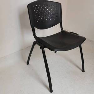 Silla Escolar <span class=keywords><strong>de</strong></span> Plástico Apilable <span class=keywords><strong>de</strong></span> Alta Calidad para Aula, Económica, para Estudiantes <span class=keywords><strong>de</strong></span> Secundaria, con Tablero <span class=keywords><strong>de</strong></span> Escritura - Product Image 1