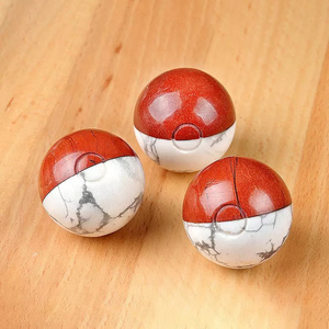 Esfera de Jaspe Rojo, Cristal Natural Tallado, Gema de Howlite con Forma de Pokebola para Decoración del Hogar, Set de Regalo - Product Image 1