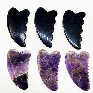 Rodillo de masaje guasha de obsidiana y amatista, masajeador facial con logotipo personalizado con caja, rodillo guasha de obsidiana y amatista de alta calidad - Product Image 1