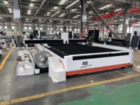 Machine de découpe laser CNC à fibre à prix imbattable pour tuyaux, tubes carrés et tôles métalliques