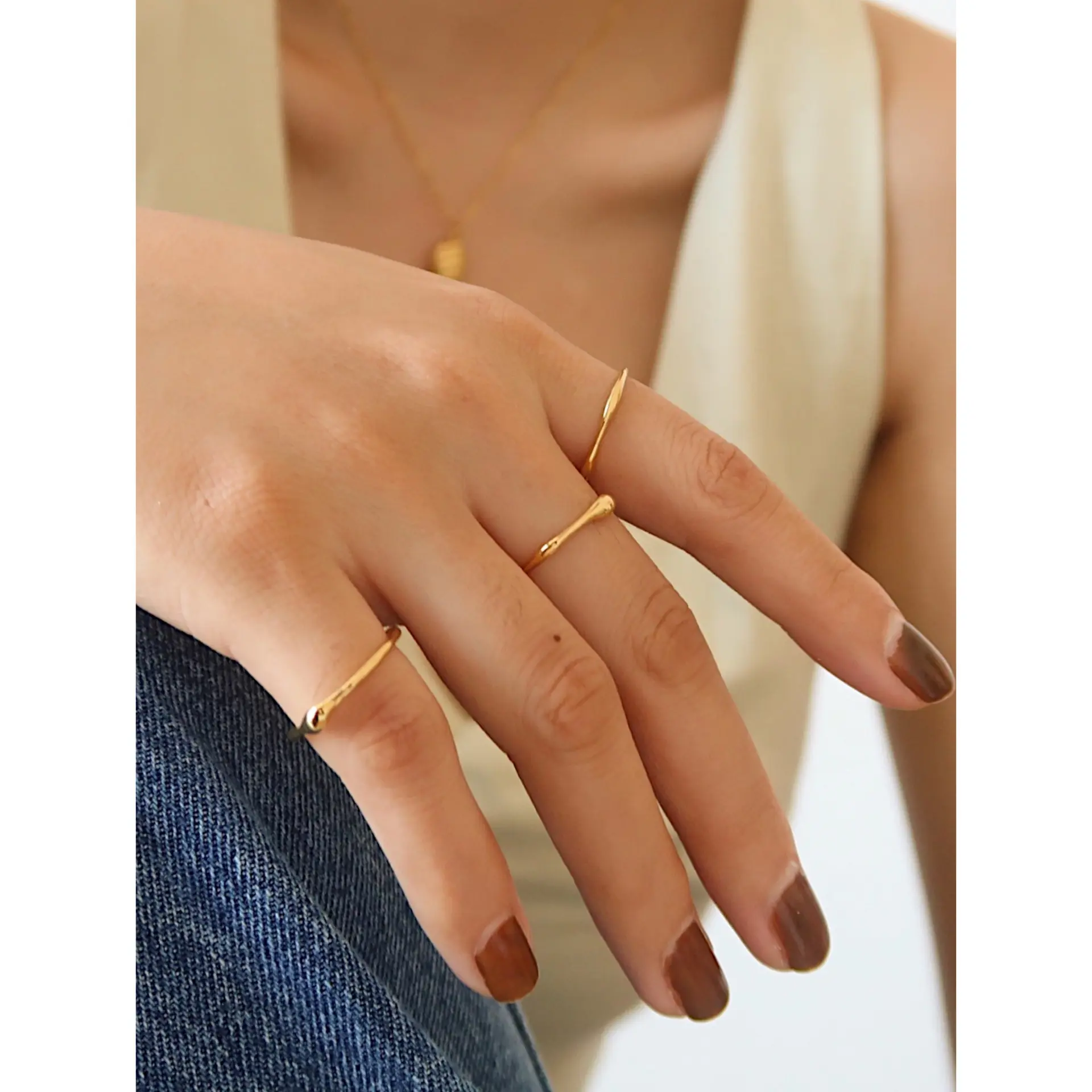 Ring chain fine natural stone and stainless steel gold