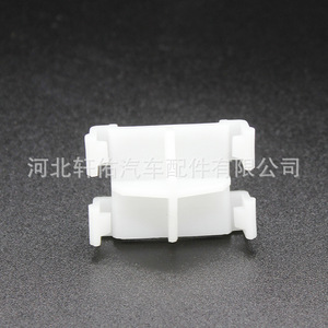 คลิปยึดบังโคลนรถยนต์ Xuanyou Auto Parts รุ่น 0019888081 สำหรับรถยนต์ Mercedes-Benz C-Class W202 W203 W210 - Product Image 3