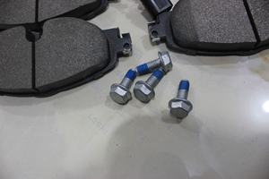 LESHI LS6031 D1760 <span class=keywords><strong>Break</strong></span> Pad Pastillas De Freno Factory Roue avant Plaquette de frein en céramique de haute qualité pour <span class=keywords><strong>Volkswagen</strong></span> VW <span class=keywords><strong>Golf</strong></span> 7 2013 - Product Image 3