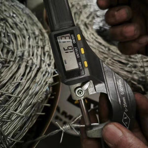 Bobine de <span class=keywords><strong>tatouage</strong></span> galvanisé plongé de fil de fer <span class=keywords><strong>barbelé</strong></span> de rasoir pour la clôture - Product Image 2