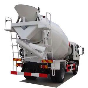 Camión Mezclador de Concreto HOWO 10CBM RDC Color Plata, Vehículo de Transporte de Cemento con Tanque de Combustible de 200-300L y 6001-14000kg de Peso Bruto Vehicular - Product Image 6