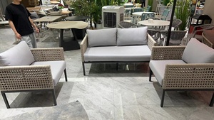 Canapé modulaire d'extérieur en rotin de luxe, ensemble de canapés en métal pour cour et jardin - Product Image 2