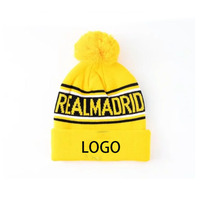 Maßgefertigte Fußball Basketball Sportverein Team Logo Jacquard Fans Fußball Strickmütze mit Quaste Pompon Beanie Wintermützen