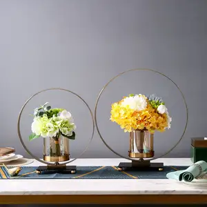 Vas Logam 2021 Vas Bunga Mewah Bagian Tengah Vas Bunga Ruang Tamu Vasi Metallo Desain Sederhana Vas Besi untuk Dekorasi Pernikahan
