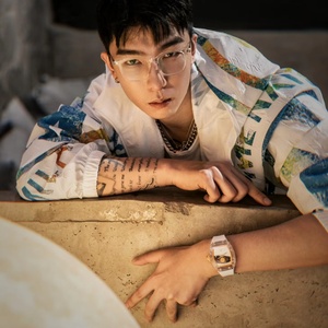 Đồng hồ cơ lên dây cót tay trái CRONUSART Crystal Tonneau phiên bản thiết kế đa giác nghệ thuật 3D, số lượng đặt hàng tối thiểu 20 chiếc, giao hàng trong 15 ngày tại Châu Á - Product Image 2