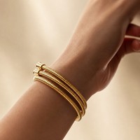 Bracelet multicouche en acier inoxydable plaqué or 18 carats PVD pour femme, accessoire tendance pour mariage et soirée, bijou de poignet fait main 2023
