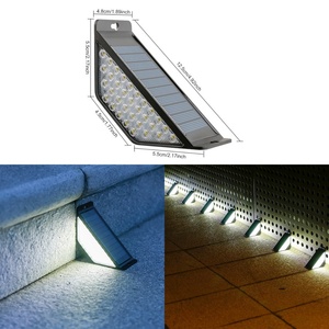 Lámpara LED Solar Acrílica para Escaleras, IP65, Luz Nocturna para Jardín, Camino, Patio, Escalones, Valla - Product Image 2