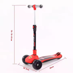 Scooter de <span class=keywords><strong>ski</strong></span> extérieur de haute qualité avec 3 roues en PU pliable Scooter de <span class=keywords><strong>ski</strong></span> pour enfants de 3 à 12 ans Caractéristiques clignotantes - Product Image 4