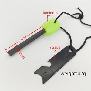 -3Q lumineux Flint Steel Luminous Green Handle Glow In The Dark Fire Starter avec lanière Magnesium Fire Steel - Product Image 4