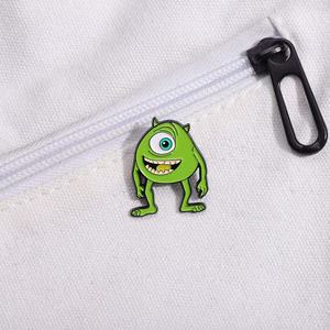 Broche en métal monstre borgne vert dessin animé épingle de revers de coulée élégante pour accessoires vestimentaires pour la fête nationale de noël - Product Image 4