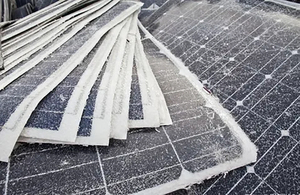 Nouvelle machine de recyclage solaire avec moteur certifiée CE ISO, capacité de 200-1000 kg/h, ligne de production de recyclage PV - Product Image 3