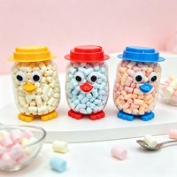 Fabrieksgroothandel schattige pinguïn-vormige plastic snoepbus met zoete mini zachte marshmallows met fruit smaak