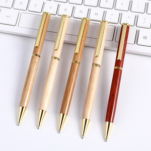 Stylo à bille rotatif personnalisable avec logo, écologique, recyclable, en bois de bambou - Product Image 2