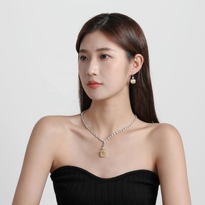 Conjunto de joyería Vintage de latón, diseño geométrico de rodio, 100 idiomas, collar I Love You, pendientes para mujer - Product Image 1