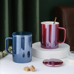 Taza de Café de Cerámica Esmaltada de Lujo, Taza Brillante con Tapa para Parejas - Product Image 2