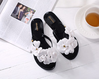 Chaussures plates d'été pour femmes, tongs à motif floral, pantoufles pour dames, vente en gros, 2020