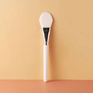 Brocha de silicona personalizada al por mayor para mascarillas, herramienta cosmética de belleza para mezclar base de maquillaje, mango de nailon y plástico para rostro - Product Image 4