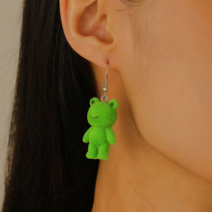 <span class=keywords><strong>Orecchini</strong></span> Pendenti a Forma di Rana in Resina Floccata, Divertenti e Creativi <span class=keywords><strong>Orecchini</strong></span> Tridimensionali a Forma di Animale - Product Image 2