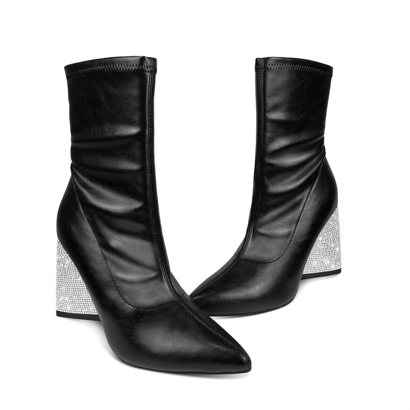 Aplique Botines Negros Con Perlas Catálogo De Fabricantes De