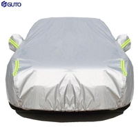 Vente en gros de housses de voiture de haute qualité pour la protection solaire Prévention de la poussière Isolation thermique et protection contre la pluie