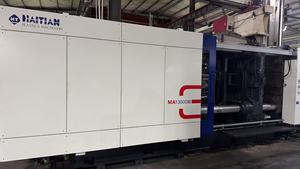 Home Horizontal Plastic Injection Molding Machine Hai Tian 1300T with PLC Motor <b>Pump</b> & <b>Screw</b> - Product Image 2