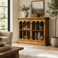 Buffet en bois vintage français avec portes à panneaux arqués, console de rangement rétro pour salle à manger, salon, maison