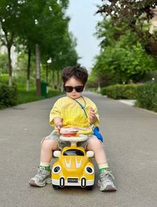 مبيعات المصنع مباشرة BKL العلامة التجارية تعمل بالغاز البلاستيك سيارة منزلقة <span class=keywords><strong>2</strong></span> إلى 4 سنوات الأطفال 4 عجلات ركوب لعبة منزلقة 30-حمولة - Product Image 4