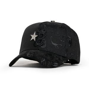 Gorras Personalizadas de 5 Paneles de Gamuza con Diseño de Estrella de Diamantes de Imitación y Letras en Relieve - Product Image 2