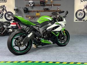Motocicleta Deportiva <span class=keywords><strong>Kawasaki</strong></span> Ninja 600cc <span class=keywords><strong>2015</strong></span> - Product Image 6